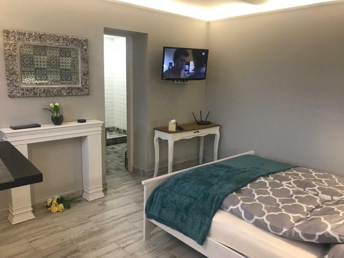 Aradi Apartman Pécs Exterior foto